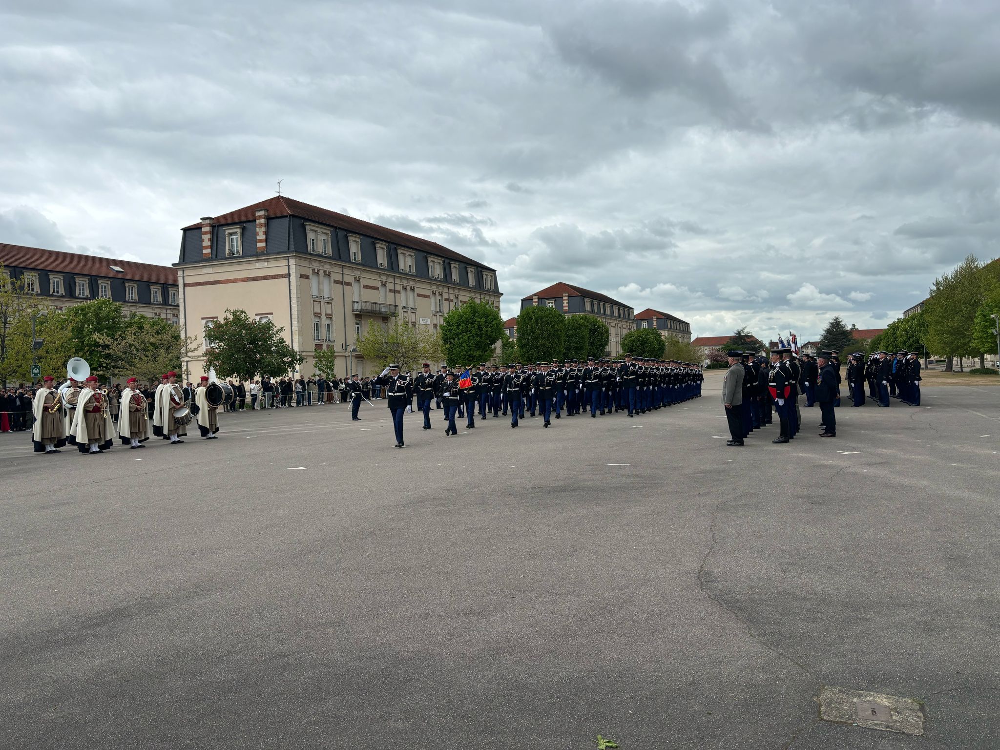 20250424 defile SOG.jpg